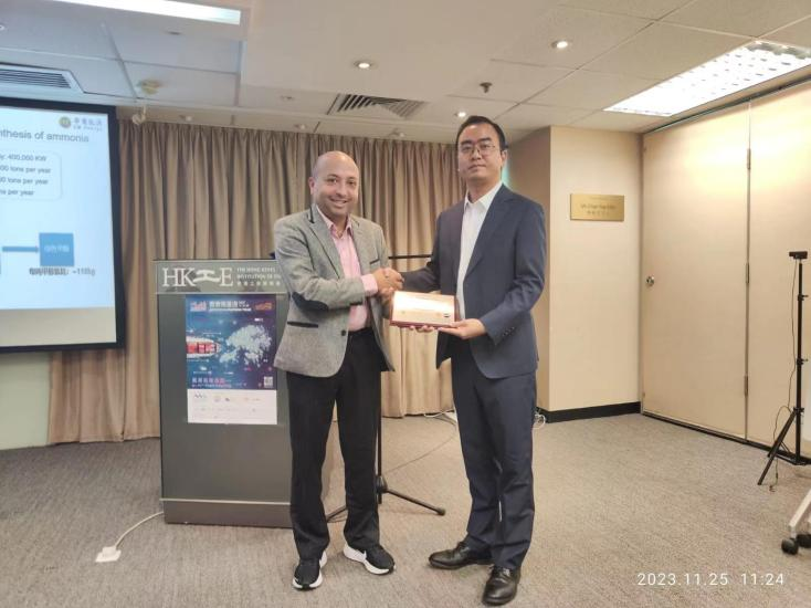 news-900-600 news-900-600